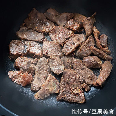 豆瓣酱|好吃到模糊的自制香辣牛肉干，怎么都吃不够