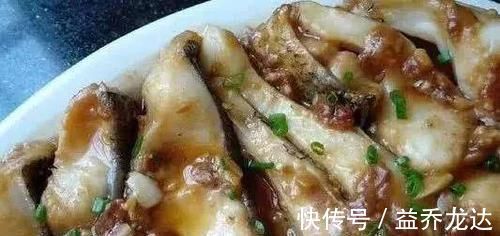 鱼肉这样做最好吃,简单又营养,出锅嫩滑汁美,一周吃3次也不够