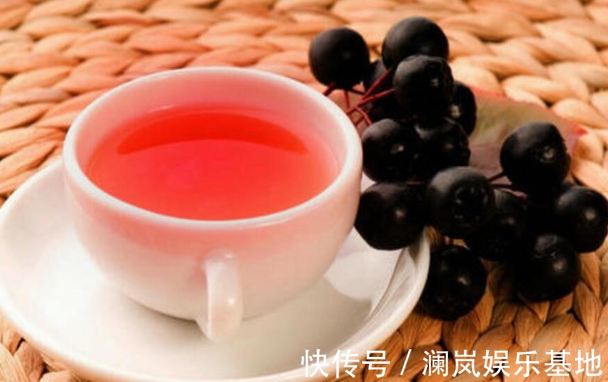 不老莓|男人步入衰老期，有4个迹象，若1个没有，恭喜保养得不错