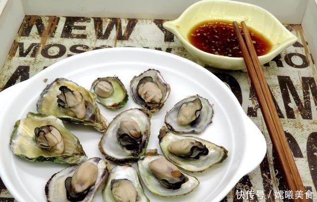 错水|蒸生蚝时,千万别用错水,掌握小窍门没有土腥味,生蚝肥嫩鲜美