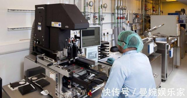 荷兰|在光刻机上下绊子荷兰当初死活不对外出口，现为何低价处理