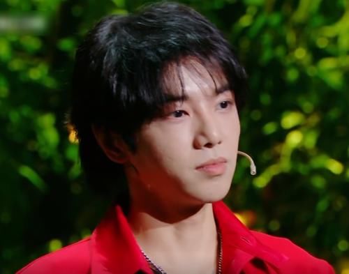 张靓颖遭遇镜头“一剪梅”,不能全怪王牌节目组,粉丝也有责任