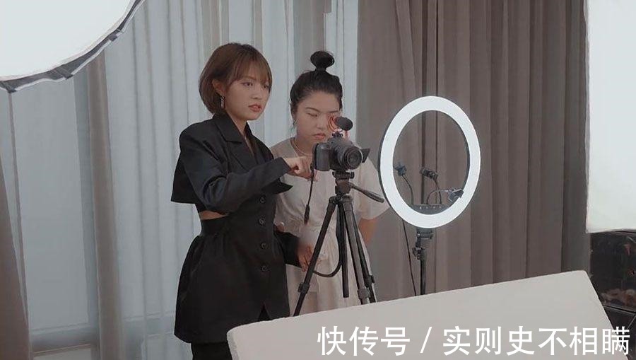 天美工作室|心动的信号4嘉宾职业曝光，男1是公司董事长，女5还在上大学！