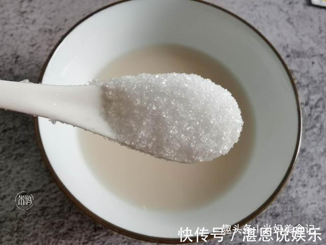 酵母粉|今天才知道，酵母粉这样用才正确，原来一直用错，难怪没效果