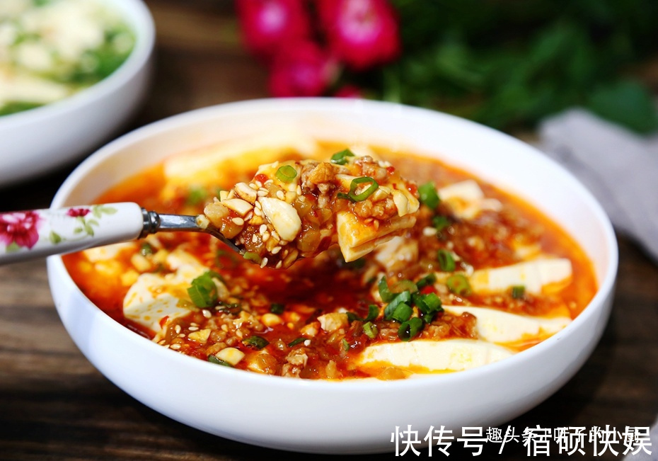 豆腐吃了几十年,第一次如此做,30年大厨亲授,太香了,只花5元