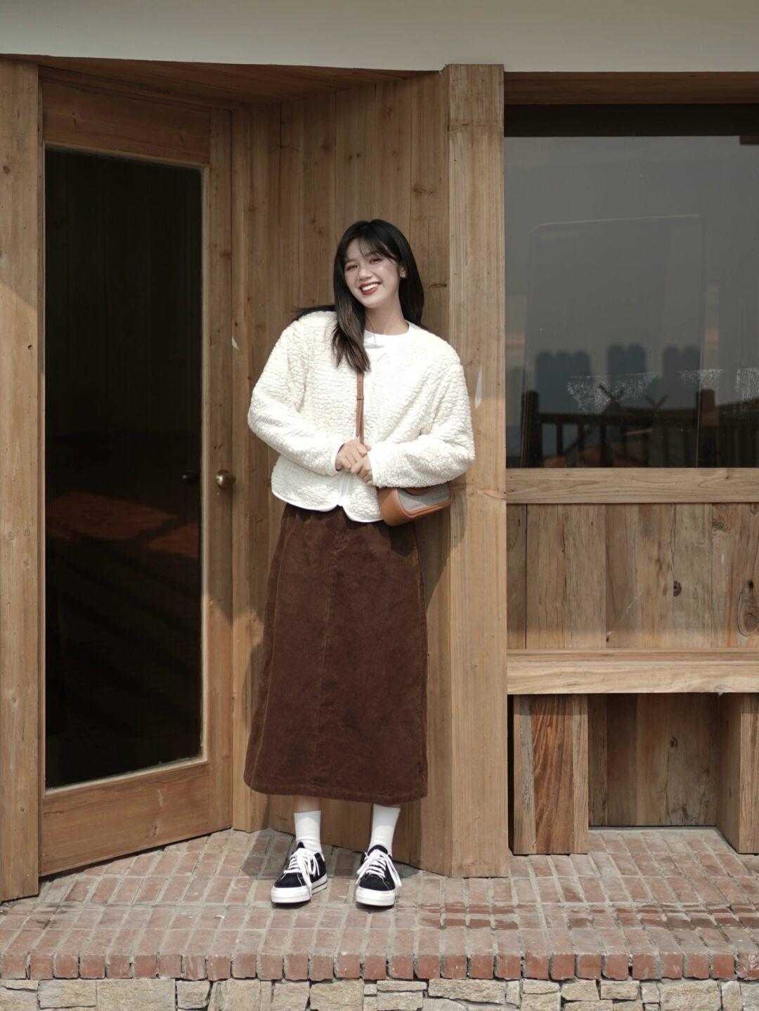 女生|精致的女人,自带闪光点,30岁女人可以这样试,绝对优雅又高级