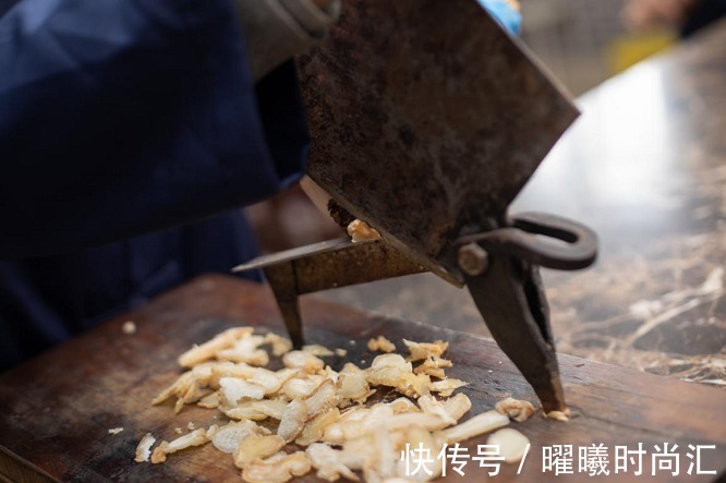 痰湿|嗓子里的痰湿，生于脾，存于肺！一个小方可化解，免费送你