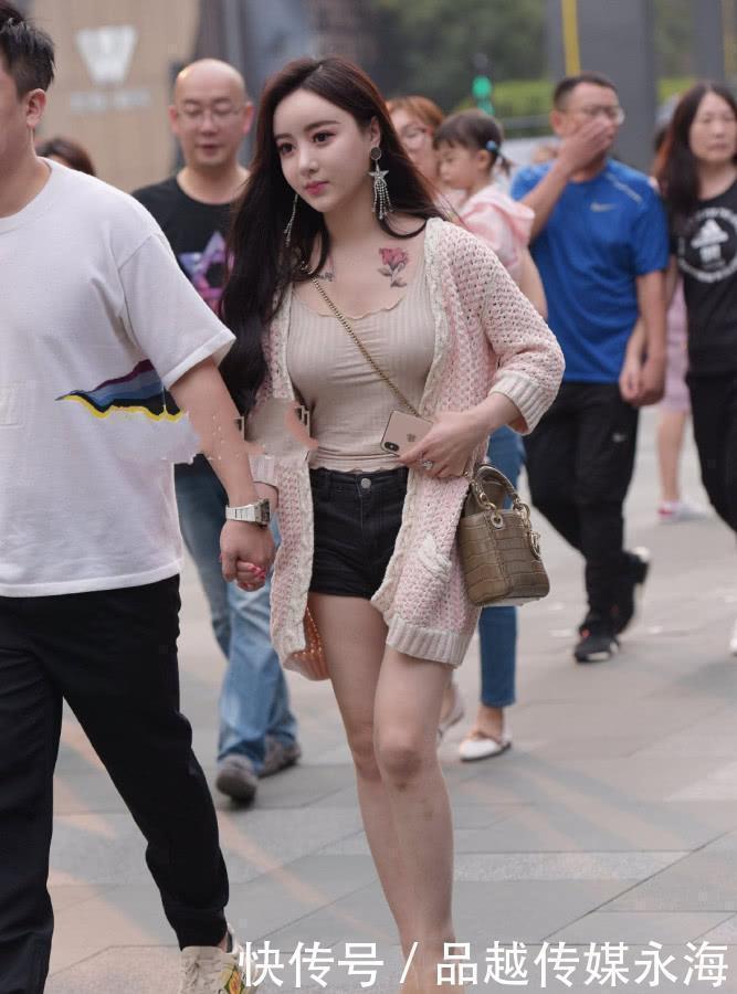 女神|做优雅独特的女神超时髦街头穿搭你也值得拥有