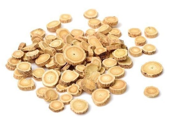 上火|经常喝黄芪水营养虽好，几类人尽量别喝，或许多数人不清楚