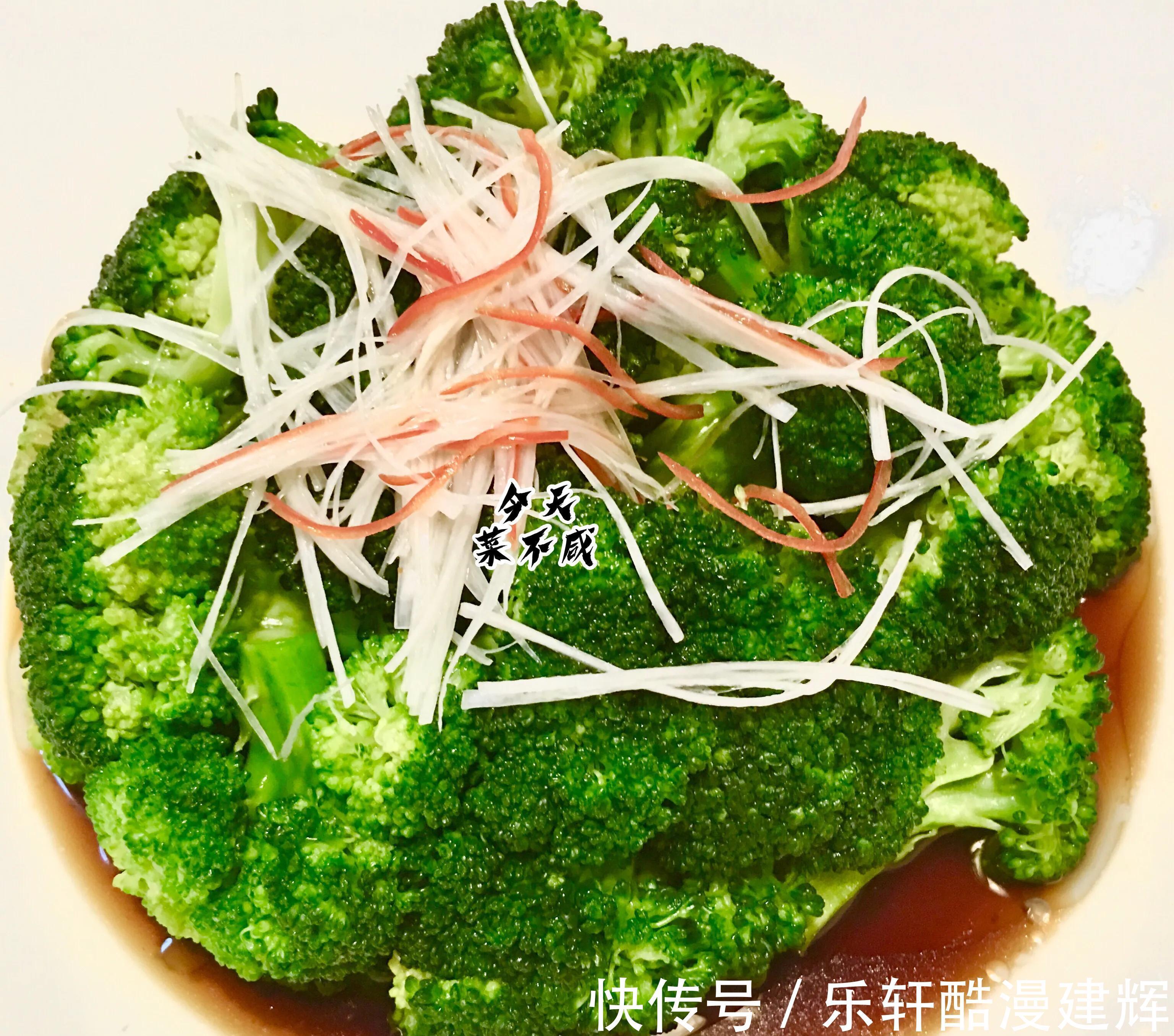 我过生日时吃的一桌饭菜，被弟弟嘲笑，说这都是个啥玩意儿