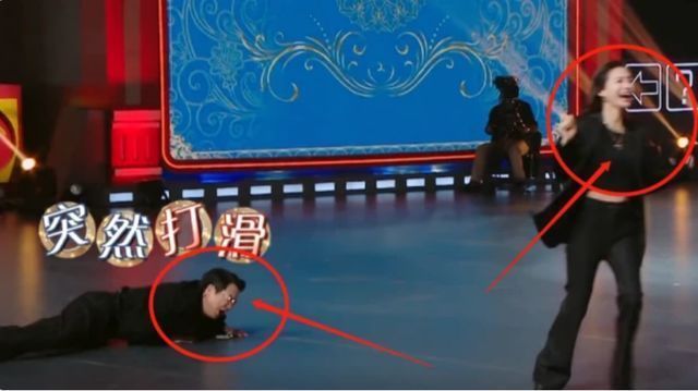 腾哥|《王牌对王牌》沈腾摔倒，嘉宾的反应很真实，贾玲的反应很担心