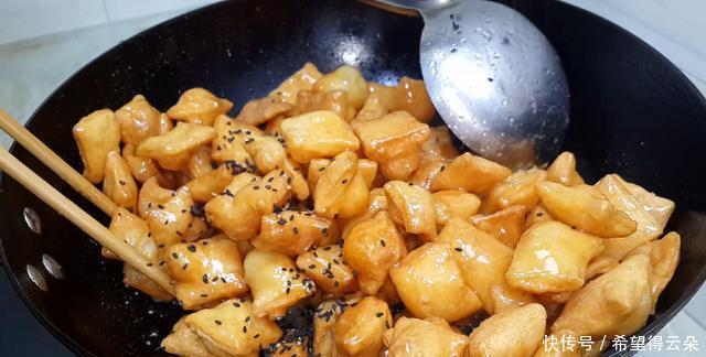 小零食|面粉这样做太神奇了,加3个鸡蛋,个个焦脆香甜,一口一个真过瘾