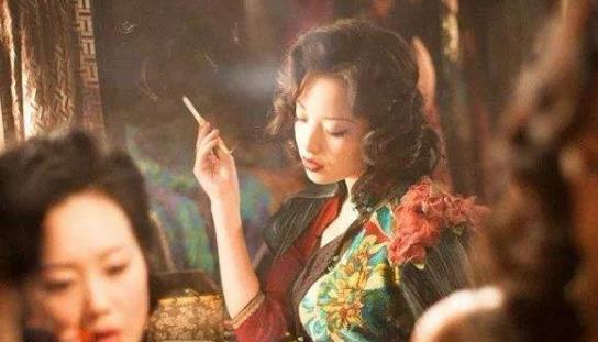 真实|晚清青楼女子真实照片，可能跟你想象差别很大，最后一图姿势很美