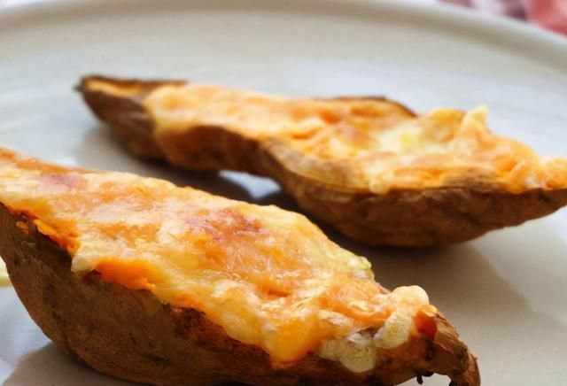 烤红薯不用烤箱也不用电饭锅,学会1招,红薯软糯香甜还拉丝