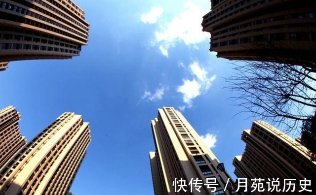 买房子的人|未来10年,离这3个地方的房子会更值钱,李嘉诚等人已点破