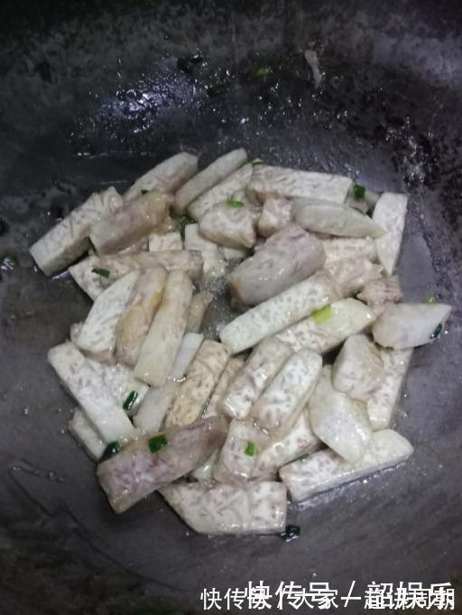 返沙香芋|它是天然的“生发剂”，隔三差五吃一回，头发乌黑不爱掉