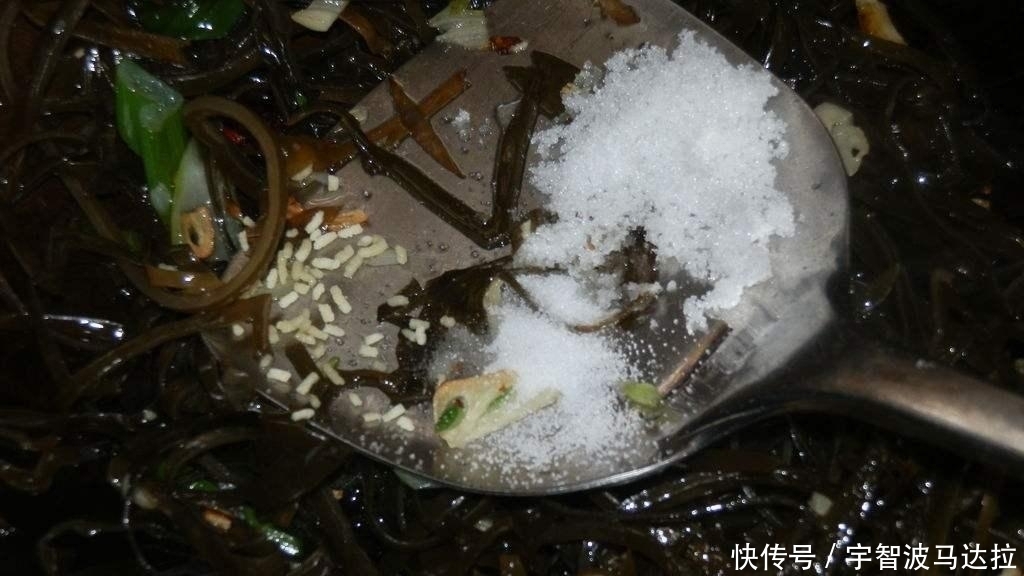 被称为肠道蠕动的加速器的1种菜,降脂、减肥,昨天你刚吃过