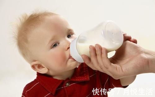 咬咬胶|宝宝3岁前,这3样东西要戒掉,家长可不能心软