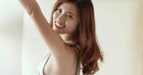 起床|便秘让人很痛苦，早晨起床简单几个动作，可以有效改善便秘