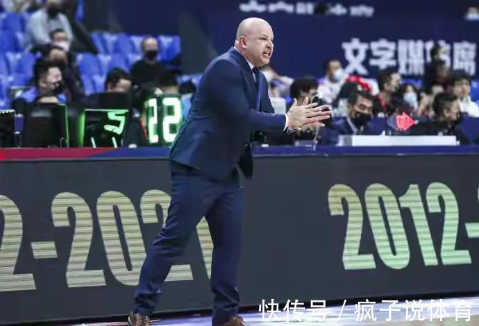 首钢|北京首钢输球输人,林书豪的作用不如吉布森,球队老迈未来堪忧!
