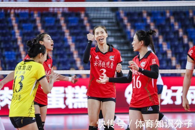 博斯科维奇|从3:1到0:3，深圳女排一人太关键，外援独木难支，上海真“大方”