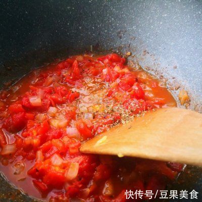 橄榄油|#2021创意料理组——创意“食”光#红酱番茄烩蛋