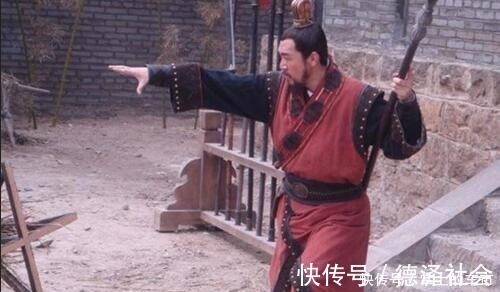 李应#此人武功不低于五虎,排名高于鲁智深,为何被看做菜鸟