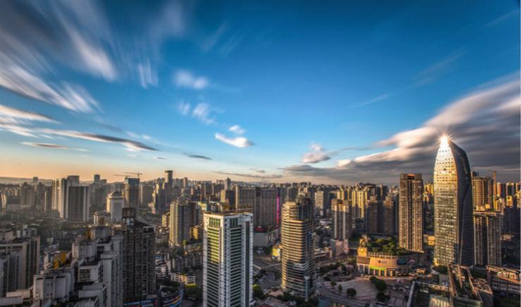 楼盘|9月份买新房要小心，8家大房企三道红线全踩，刚需警惕4个风险