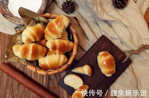 自己做面包太难了？这款鸡蛋奶油卷，简单易做，超适合新手学习！