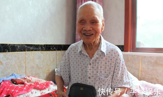 王富贵|101岁肝癌老人，成功走过三十年，自诉喜欢吃一种“野草”