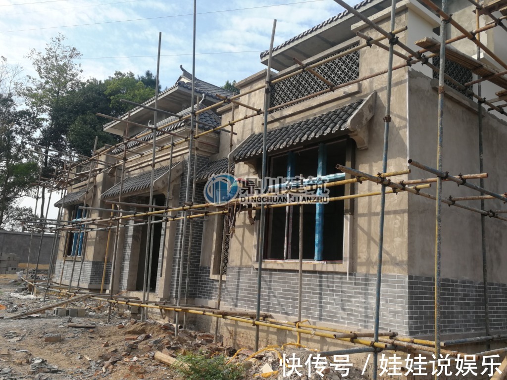 钢筋|他花70万在乡下建四合院,庭院曲径幽深,堪比王府豪宅!