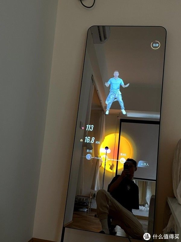 咕咚|在家也能健身?fitmore智能健身镜,让运动更加专业