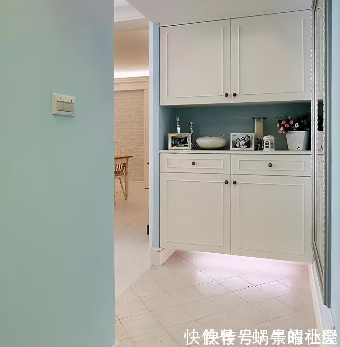 台面|玄关别再做鞋柜,看看日本的这种倒L型设计,尝试完才知多顺手!