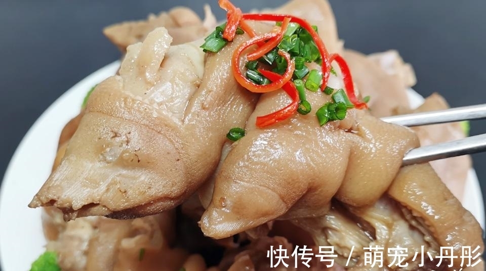 晒晒我家的年夜饭,1个人就能轻松搞定6道菜,荤素搭配,营养美味