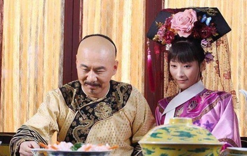 为何皇上不管何时说饿了,御膳房都能端来热菜?古人的智慧让人折服