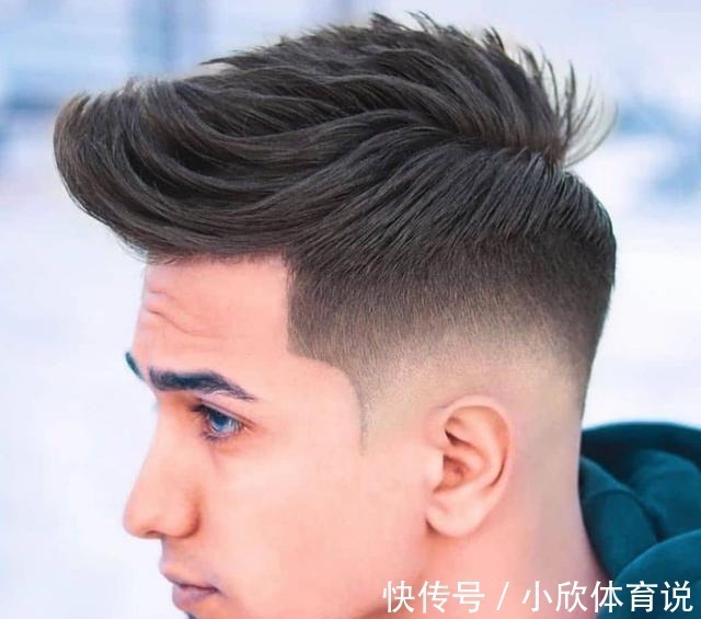 发型 男生“两边铲”发型真的太帅了,今年试试这几款,简单潮流更有范!