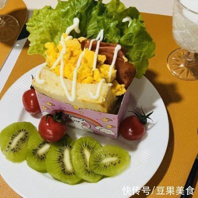 黄油|别再出去吃了，拔草厚蛋烧三明治自己做更好吃