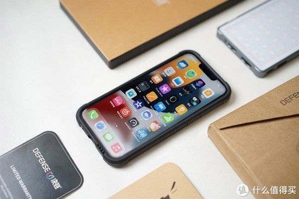 xr|200+买个手机壳值得吗？好看防摔耐用的决色iPhone 13手机壳体验