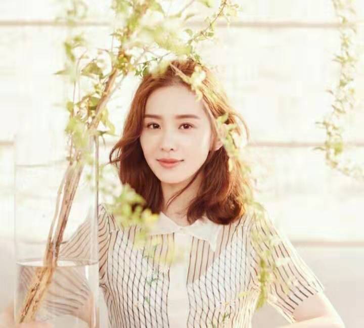 公主风 跟上明星审美!lob头、公主风波浪卷,哪款发型适合这个秋天