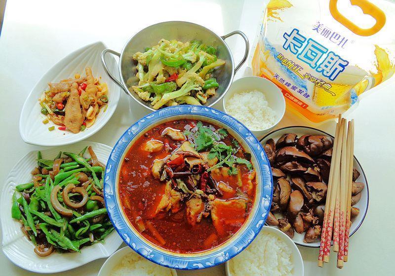 卤肉皮|我家周末一日三餐，12种搭配，解暑汤开胃菜，伏天吃真好