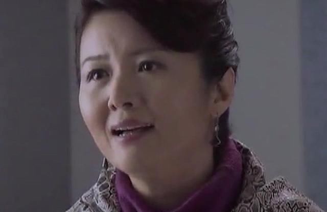 善良|“爸妈，我养弟弟，别骂我不讲亲情”，我宁愿自毁，也要留住亲情