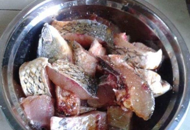 老妈|老妈炸鱼块有诀窍多加这一步,香脆可口,简单又美味