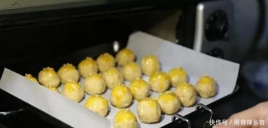 香甜|用花生来做道花生酥，做法简单，入口酥脆香甜，是道不错的小零食