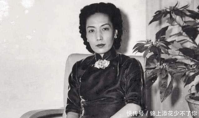 杜月笙去世,并没有给孟小冬留下遗产,那么她的经济是怎么来的