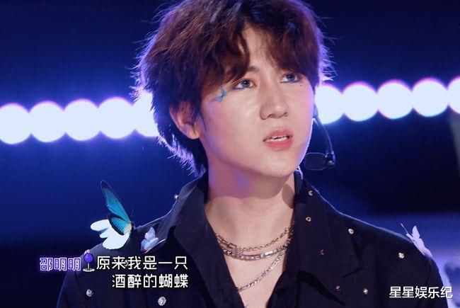 《创4》口碑逆转，从吐槽“被支教”到惊艳打脸，邓超表情包火了