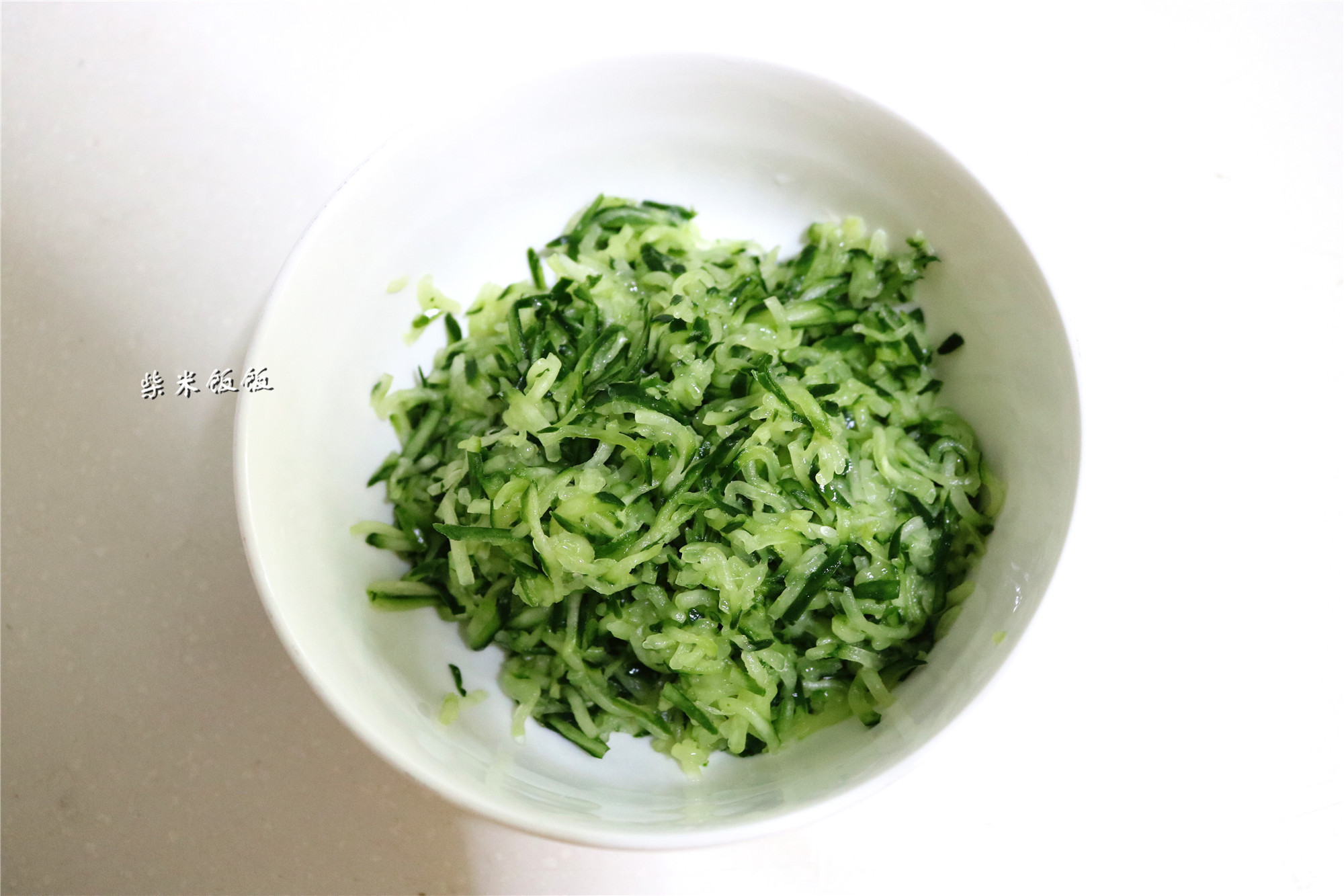 都说这馅的饺子好吃,我也赶紧试试,果然比肉饺子还香