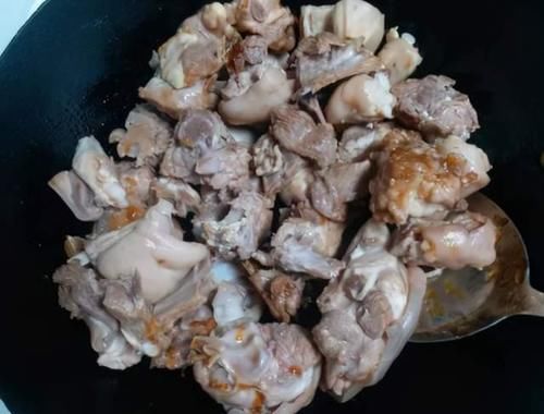 萝卜羊肉煲的这个做法，关键一步做好了，不腥也不膻，软烂更入味