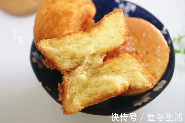 小蛋糕|3个鸡蛋,90克面粉,搅一搅做了12个蛋糕,又香又软孩子喜欢吃