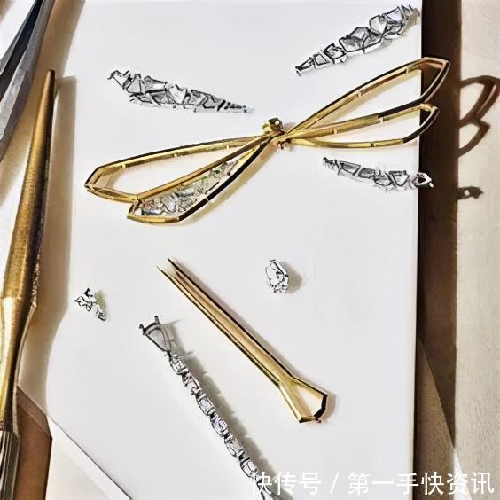 会戴珠宝的男人,品味不会差