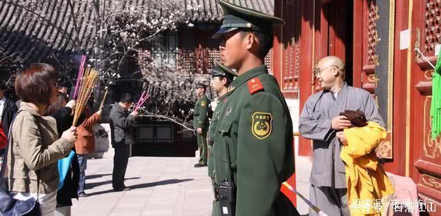 寺庙|国内“最厉害”的寺庙，武警24小时站岗，并不是少林寺